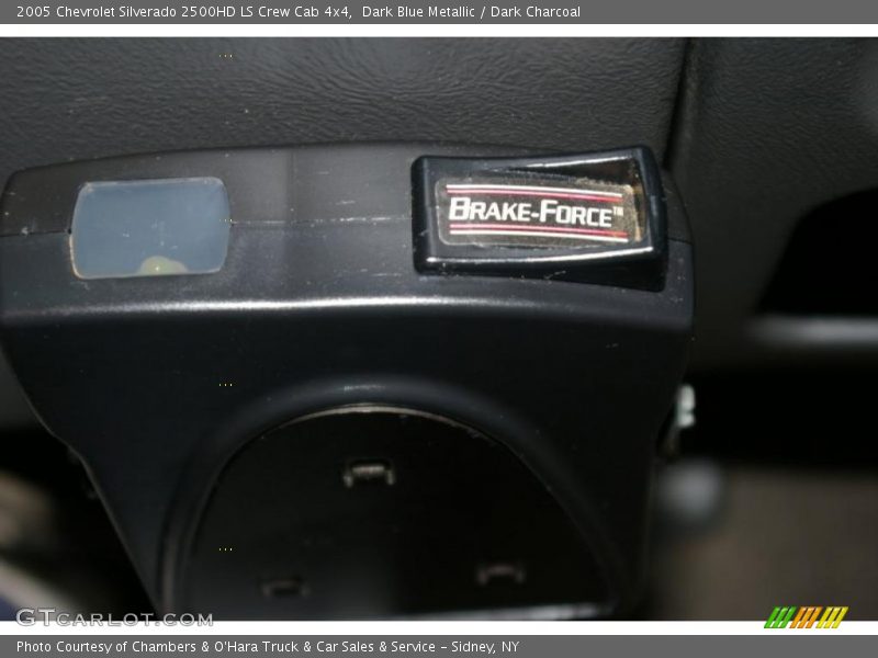 Dark Blue Metallic / Dark Charcoal 2005 Chevrolet Silverado 2500HD LS Crew Cab 4x4
