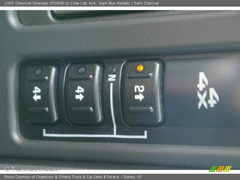 Dark Blue Metallic / Dark Charcoal 2005 Chevrolet Silverado 2500HD LS Crew Cab 4x4