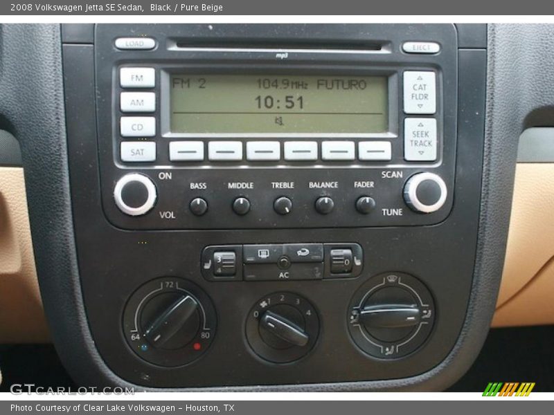 Black / Pure Beige 2008 Volkswagen Jetta SE Sedan