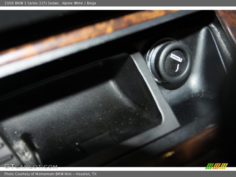Alpine White / Beige 2006 BMW 3 Series 325i Sedan