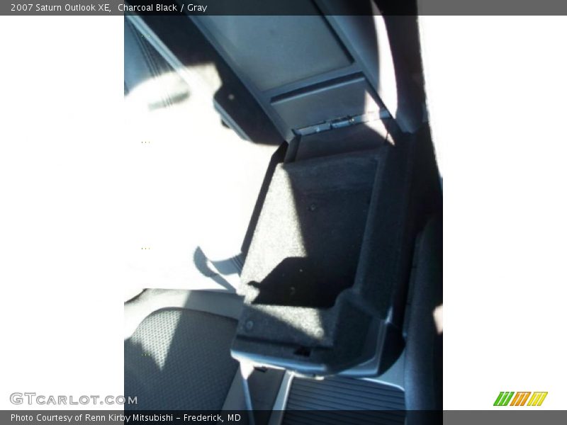 Charcoal Black / Gray 2007 Saturn Outlook XE