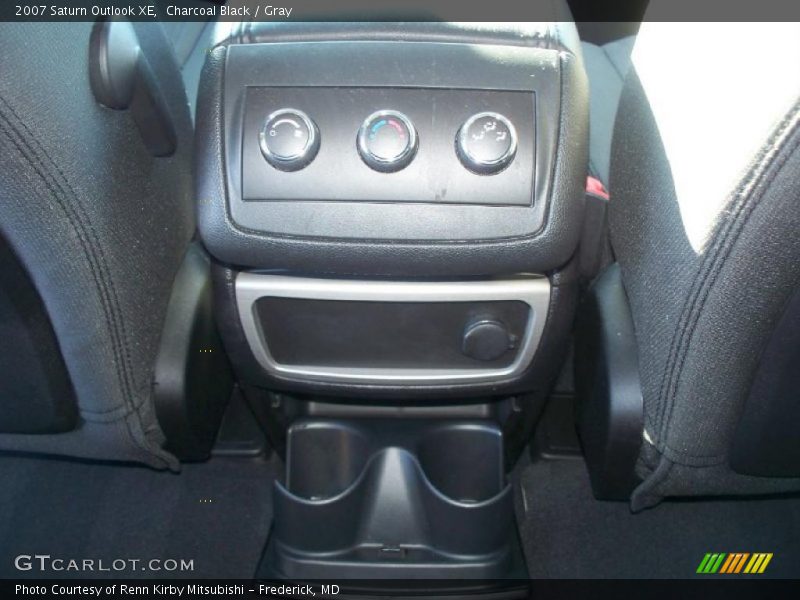 Charcoal Black / Gray 2007 Saturn Outlook XE