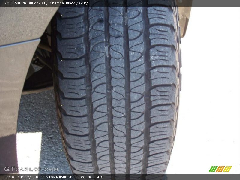 Charcoal Black / Gray 2007 Saturn Outlook XE