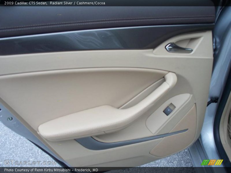 Radiant Silver / Cashmere/Cocoa 2009 Cadillac CTS Sedan