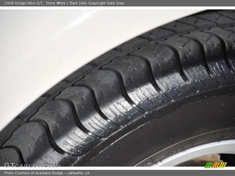 Stone White / Dark Slate Gray/Light Slate Gray 2008 Dodge Nitro SLT