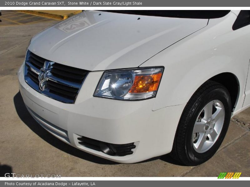 Stone White / Dark Slate Gray/Light Shale 2010 Dodge Grand Caravan SXT