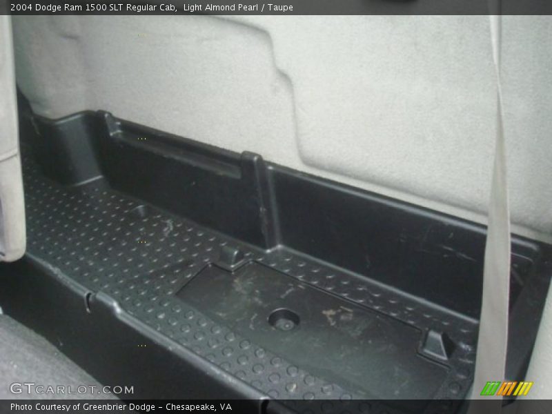  2004 Ram 1500 SLT Regular Cab Taupe Interior