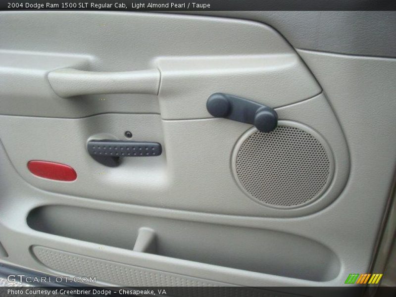 Door Panel of 2004 Ram 1500 SLT Regular Cab