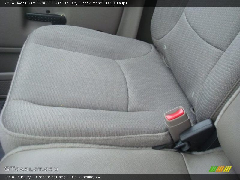Light Almond Pearl / Taupe 2004 Dodge Ram 1500 SLT Regular Cab