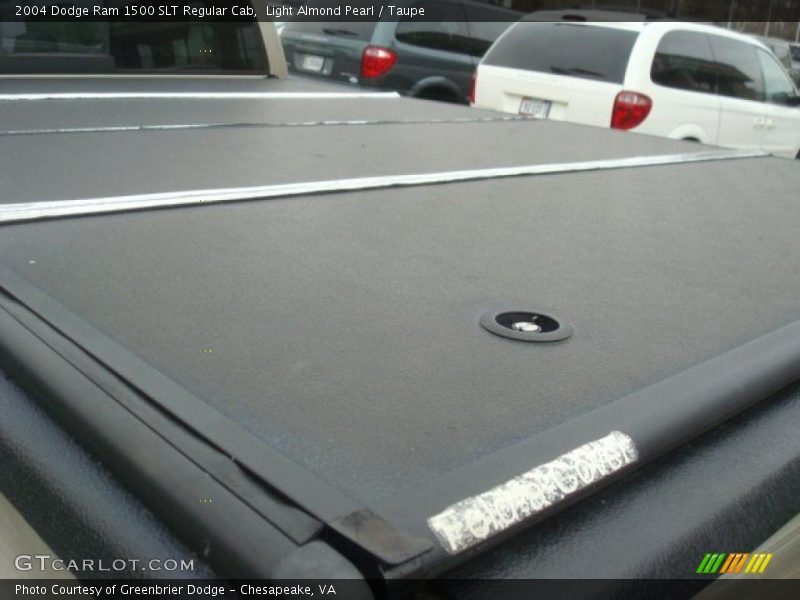 Light Almond Pearl / Taupe 2004 Dodge Ram 1500 SLT Regular Cab