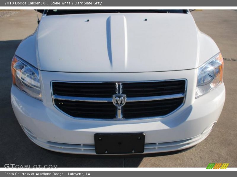 Stone White / Dark Slate Gray 2010 Dodge Caliber SXT