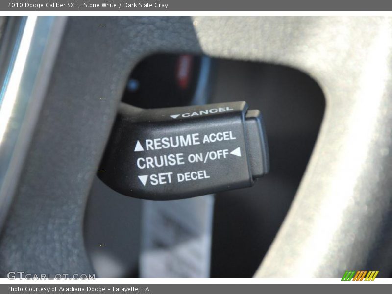 Stone White / Dark Slate Gray 2010 Dodge Caliber SXT