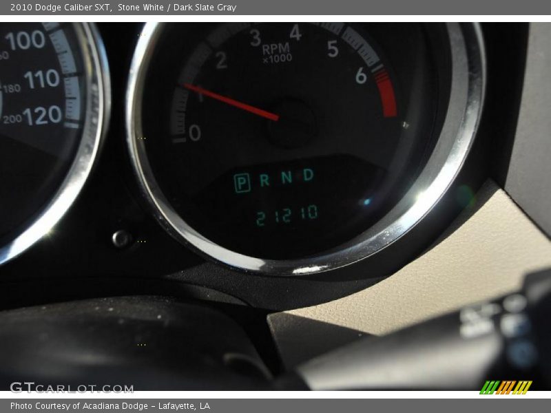 Stone White / Dark Slate Gray 2010 Dodge Caliber SXT