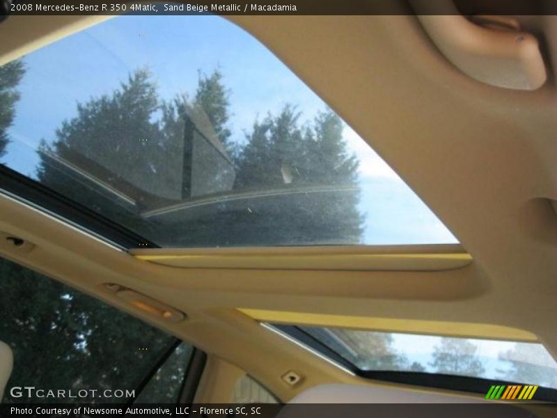 Sand Beige Metallic / Macadamia 2008 Mercedes-Benz R 350 4Matic