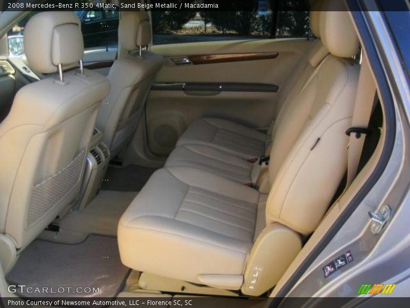 Sand Beige Metallic / Macadamia 2008 Mercedes-Benz R 350 4Matic