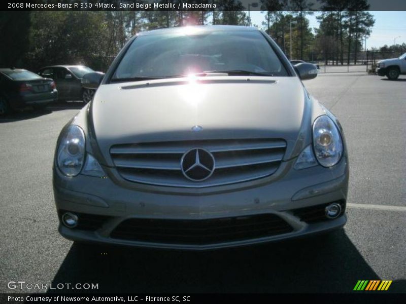 Sand Beige Metallic / Macadamia 2008 Mercedes-Benz R 350 4Matic