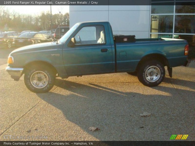 Cayman Green Metallic / Grey 1995 Ford Ranger XL Regular Cab