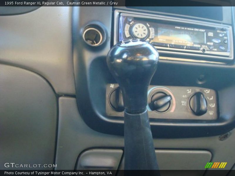 Cayman Green Metallic / Grey 1995 Ford Ranger XL Regular Cab