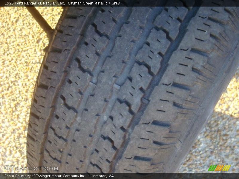 Cayman Green Metallic / Grey 1995 Ford Ranger XL Regular Cab