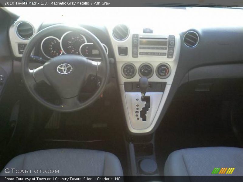Magnetic Gray Metallic / Ash Gray 2010 Toyota Matrix 1.8