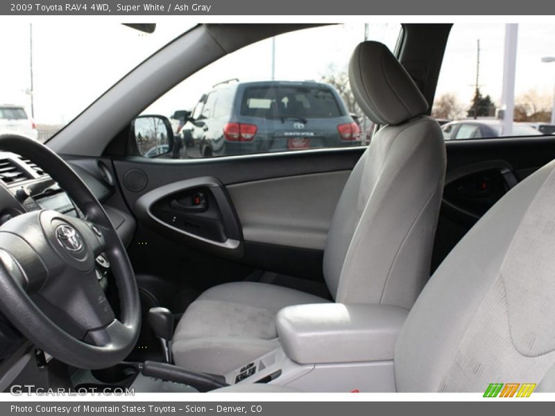 Super White / Ash Gray 2009 Toyota RAV4 4WD