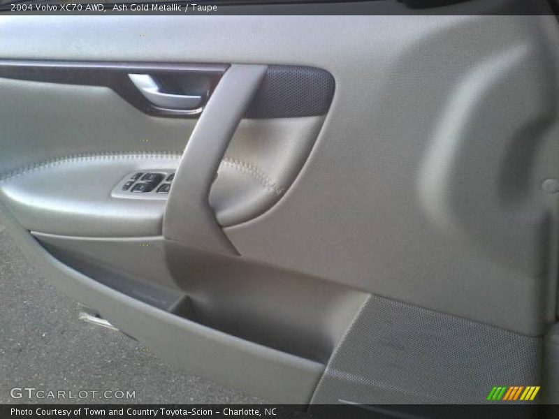 Ash Gold Metallic / Taupe 2004 Volvo XC70 AWD