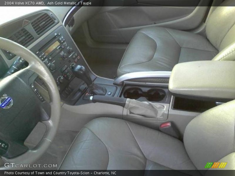 Ash Gold Metallic / Taupe 2004 Volvo XC70 AWD
