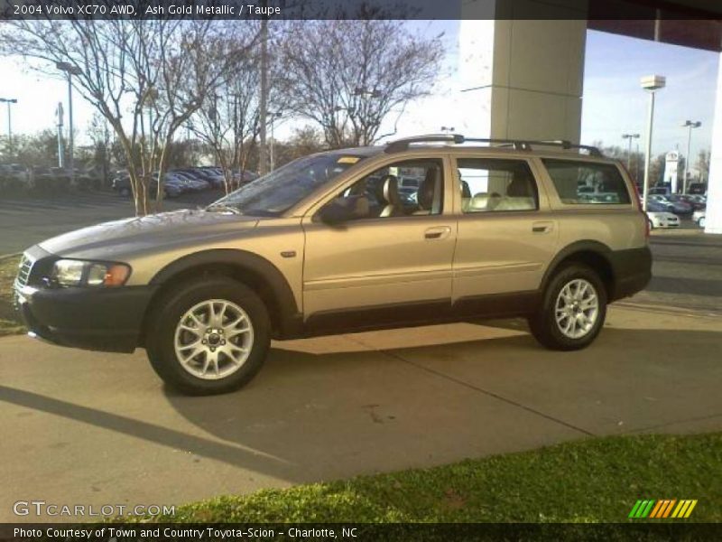 Ash Gold Metallic / Taupe 2004 Volvo XC70 AWD