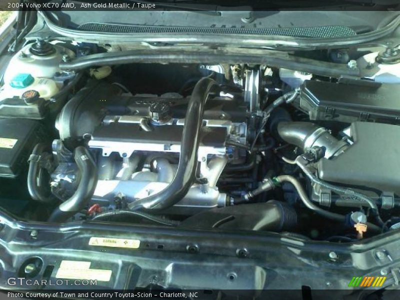 Ash Gold Metallic / Taupe 2004 Volvo XC70 AWD