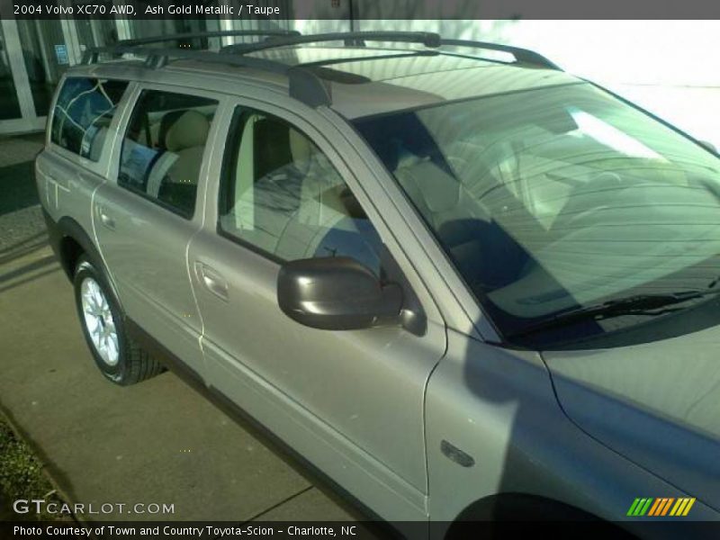 Ash Gold Metallic / Taupe 2004 Volvo XC70 AWD
