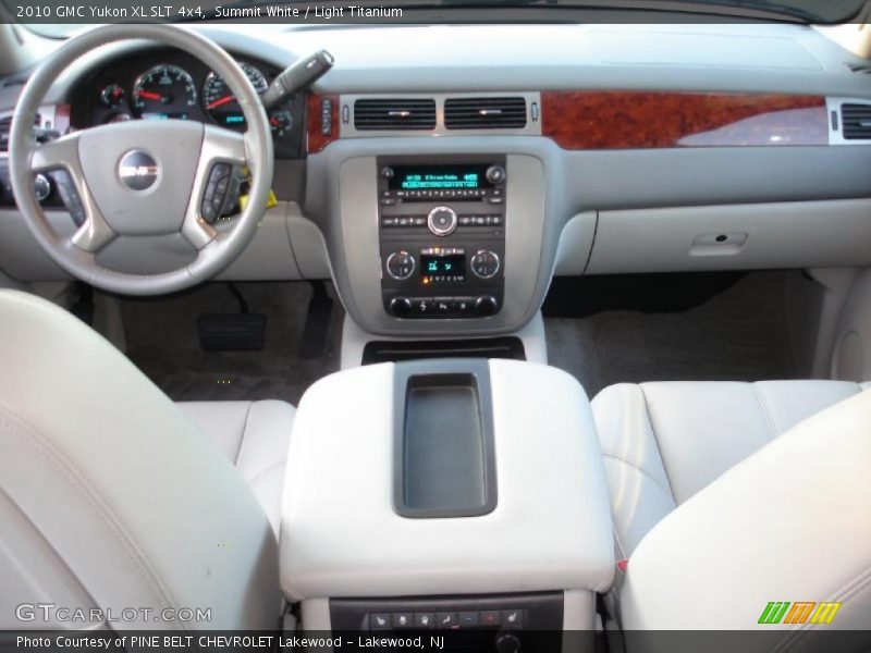 Summit White / Light Titanium 2010 GMC Yukon XL SLT 4x4