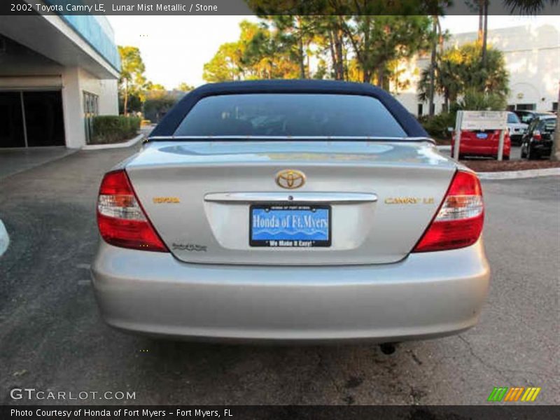 Lunar Mist Metallic / Stone 2002 Toyota Camry LE
