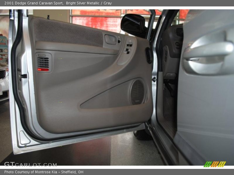 Bright Silver Metallic / Gray 2001 Dodge Grand Caravan Sport