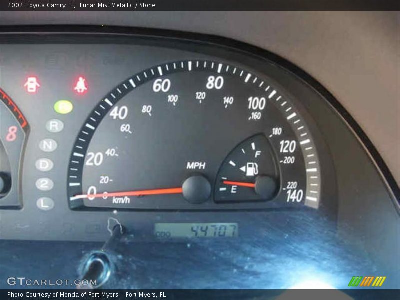 Lunar Mist Metallic / Stone 2002 Toyota Camry LE