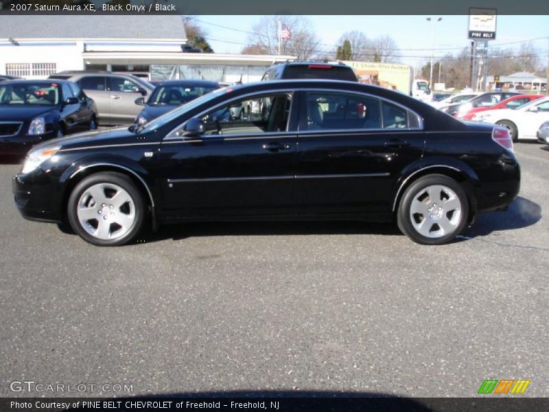 Black Onyx / Black 2007 Saturn Aura XE