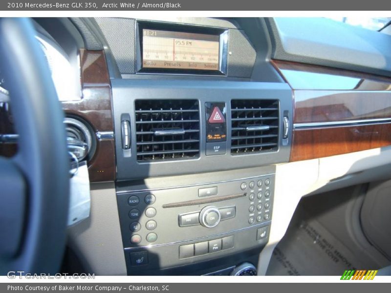 Arctic White / Almond/Black 2010 Mercedes-Benz GLK 350
