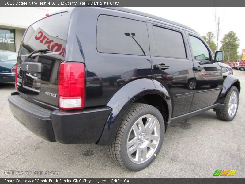 Blackberry Pearl / Dark Slate Gray 2011 Dodge Nitro Heat 4.0