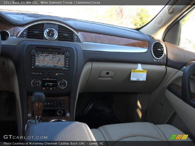 White Diamond Tricoat / Cashmere/Cocoa 2011 Buick Enclave CXL