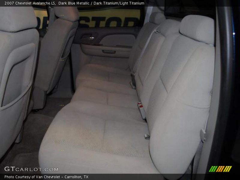 Dark Blue Metallic / Dark Titanium/Light Titanium 2007 Chevrolet Avalanche LS