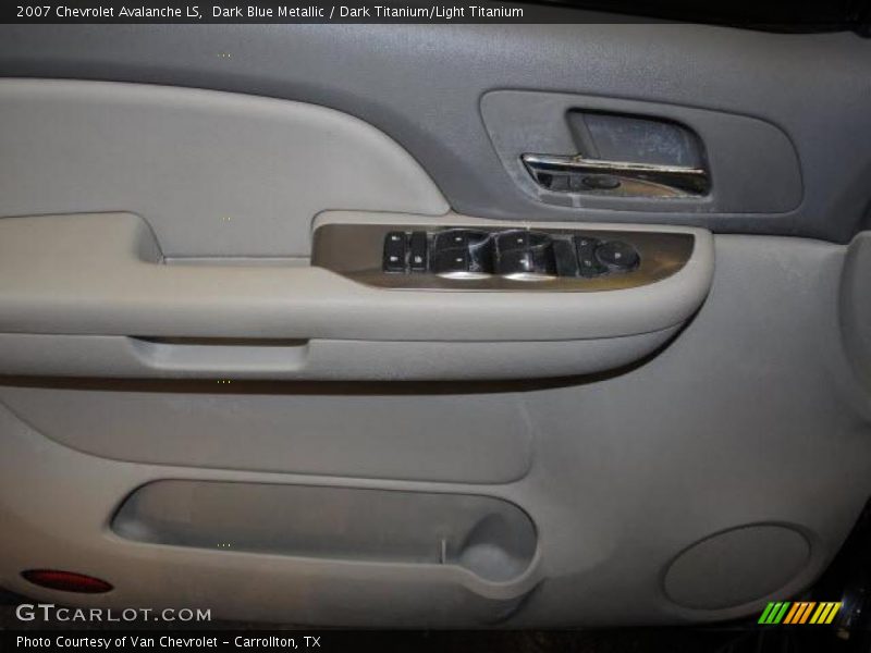 Dark Blue Metallic / Dark Titanium/Light Titanium 2007 Chevrolet Avalanche LS