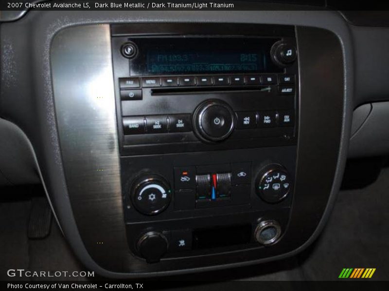 Dark Blue Metallic / Dark Titanium/Light Titanium 2007 Chevrolet Avalanche LS