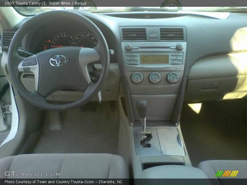 Super White / Bisque 2007 Toyota Camry LE