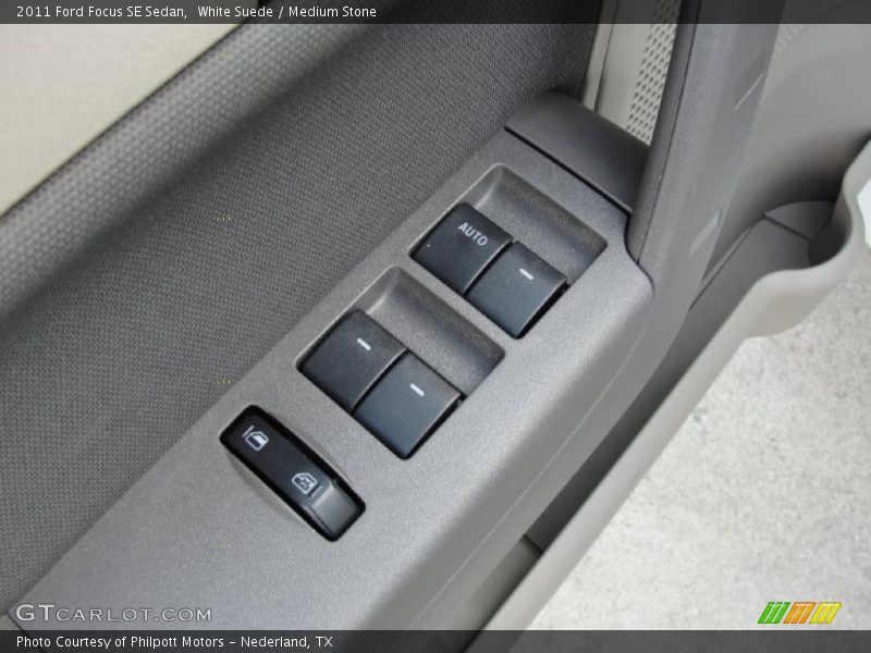 White Suede / Medium Stone 2011 Ford Focus SE Sedan