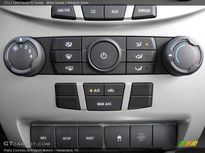 White Suede / Medium Stone 2011 Ford Focus SE Sedan