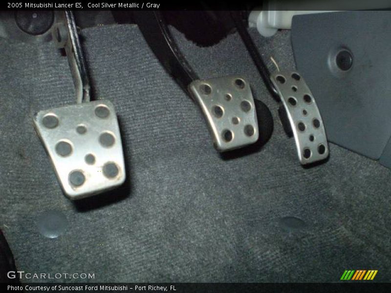 Cool Silver Metallic / Gray 2005 Mitsubishi Lancer ES