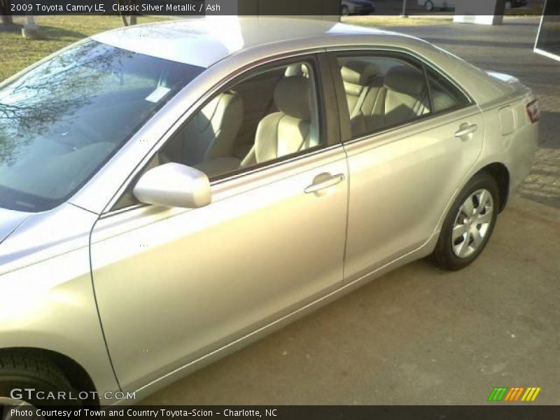 Classic Silver Metallic / Ash 2009 Toyota Camry LE