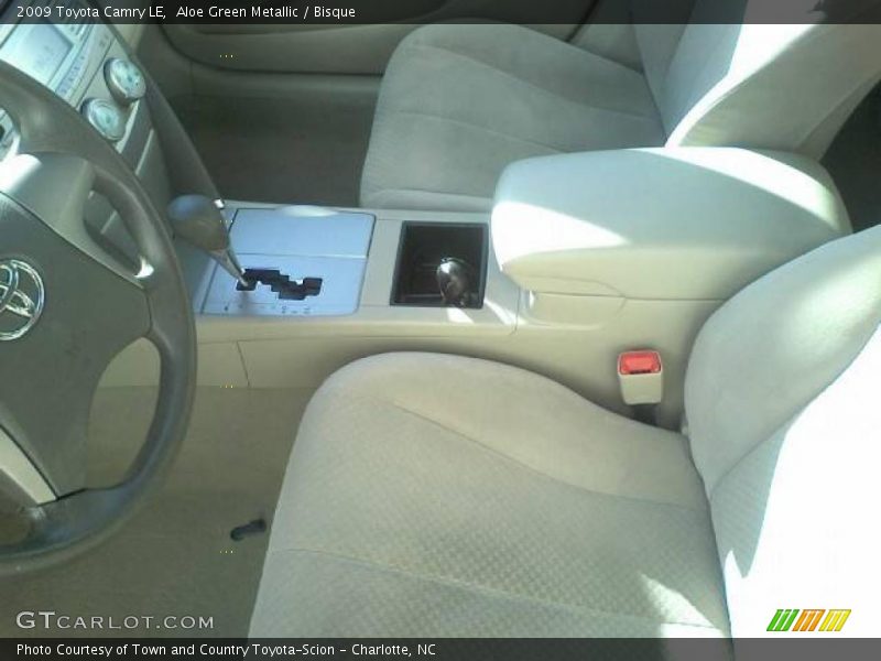 Aloe Green Metallic / Bisque 2009 Toyota Camry LE