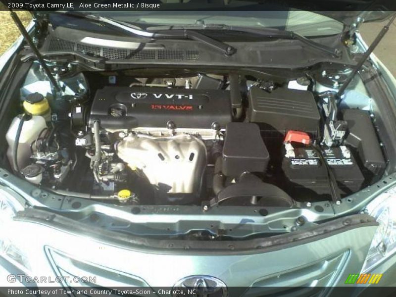 Aloe Green Metallic / Bisque 2009 Toyota Camry LE