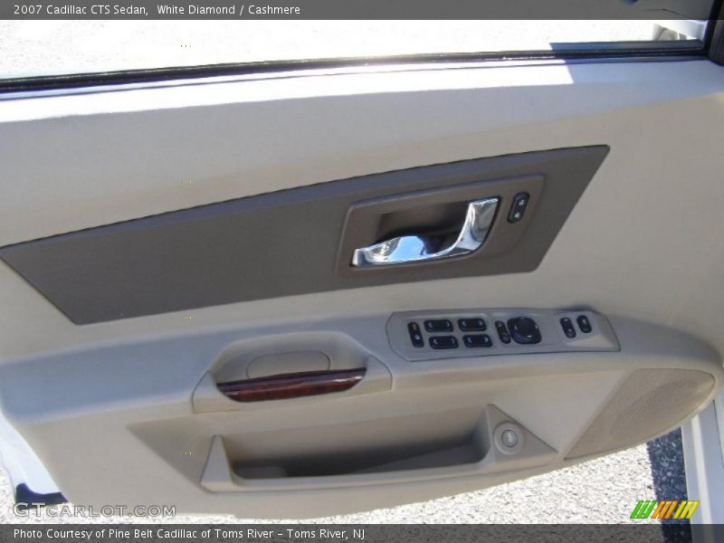 White Diamond / Cashmere 2007 Cadillac CTS Sedan