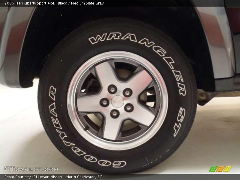 Black / Medium Slate Gray 2006 Jeep Liberty Sport 4x4